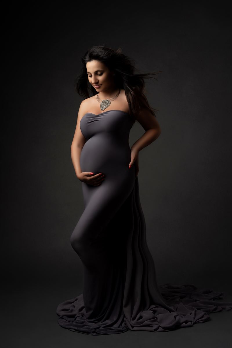 Maternity — photograph by Tina Genovia (19/102)