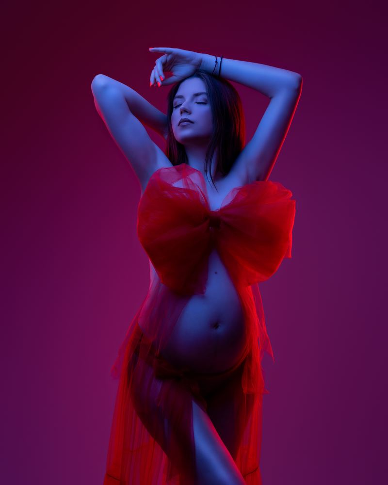 Maternity — photograph by Tina Genovia (24/102)