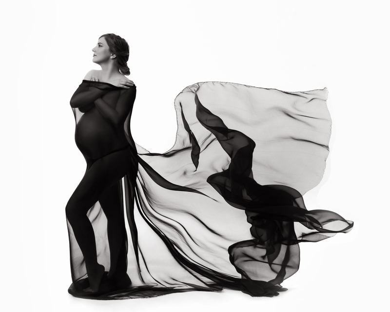 Maternity — photograph by Tina Genovia (28/102)