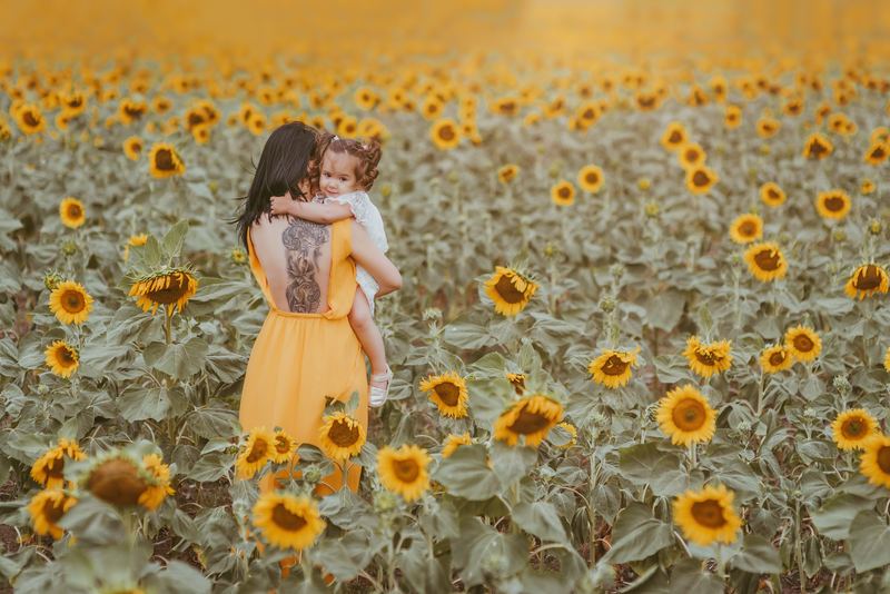 Maternity — photograph by Tina Genovia (31/102)