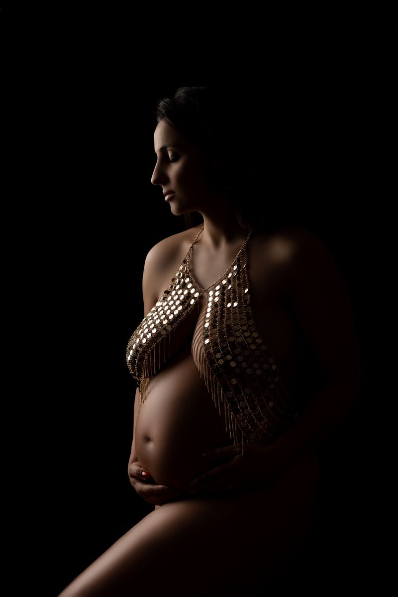 Maternity — photograph by Tina Genovia (37/102)