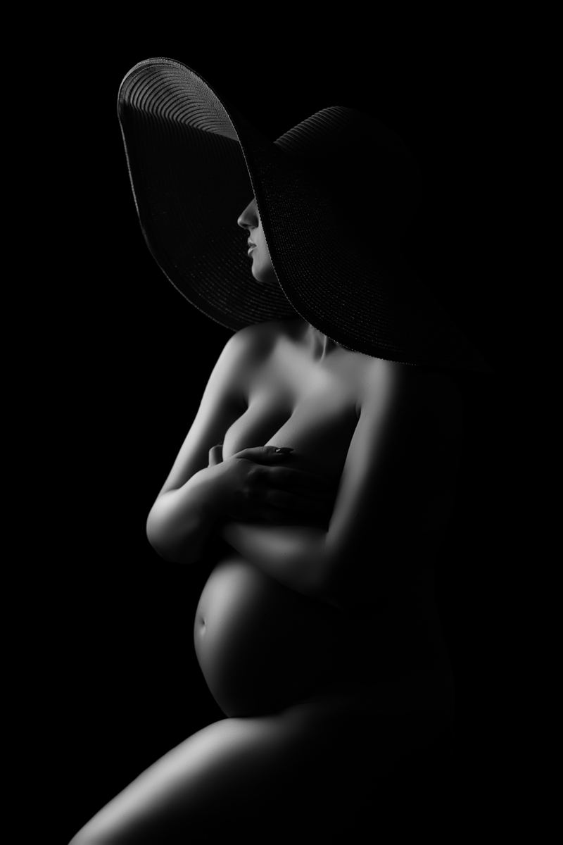 Maternity — photograph by Tina Genovia (39/102)