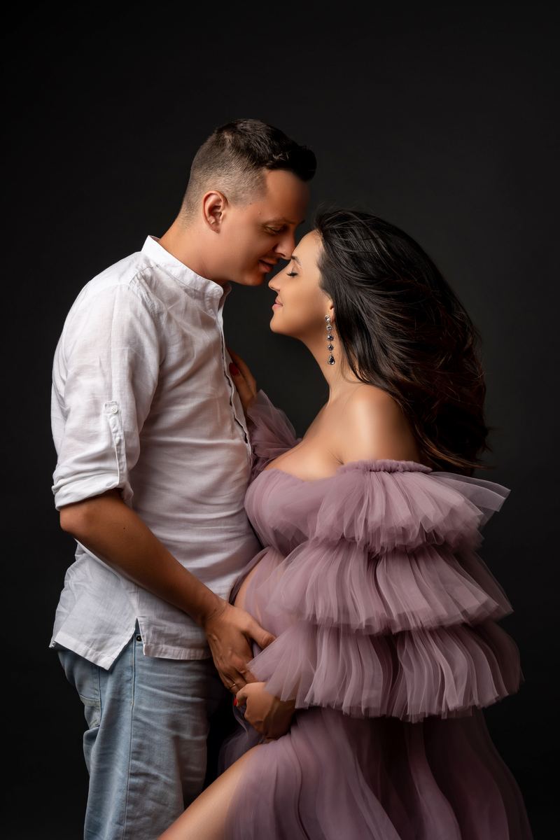 Maternity — photograph by Tina Genovia (45/102)