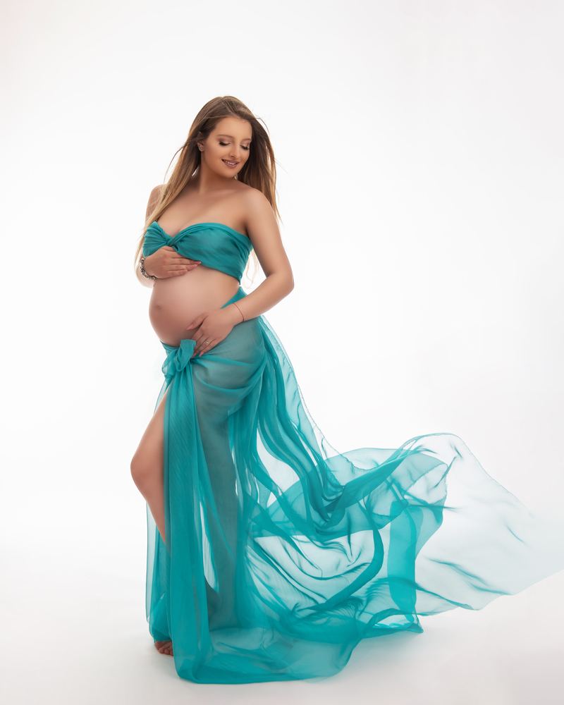 Maternity — photograph by Tina Genovia (69/102)