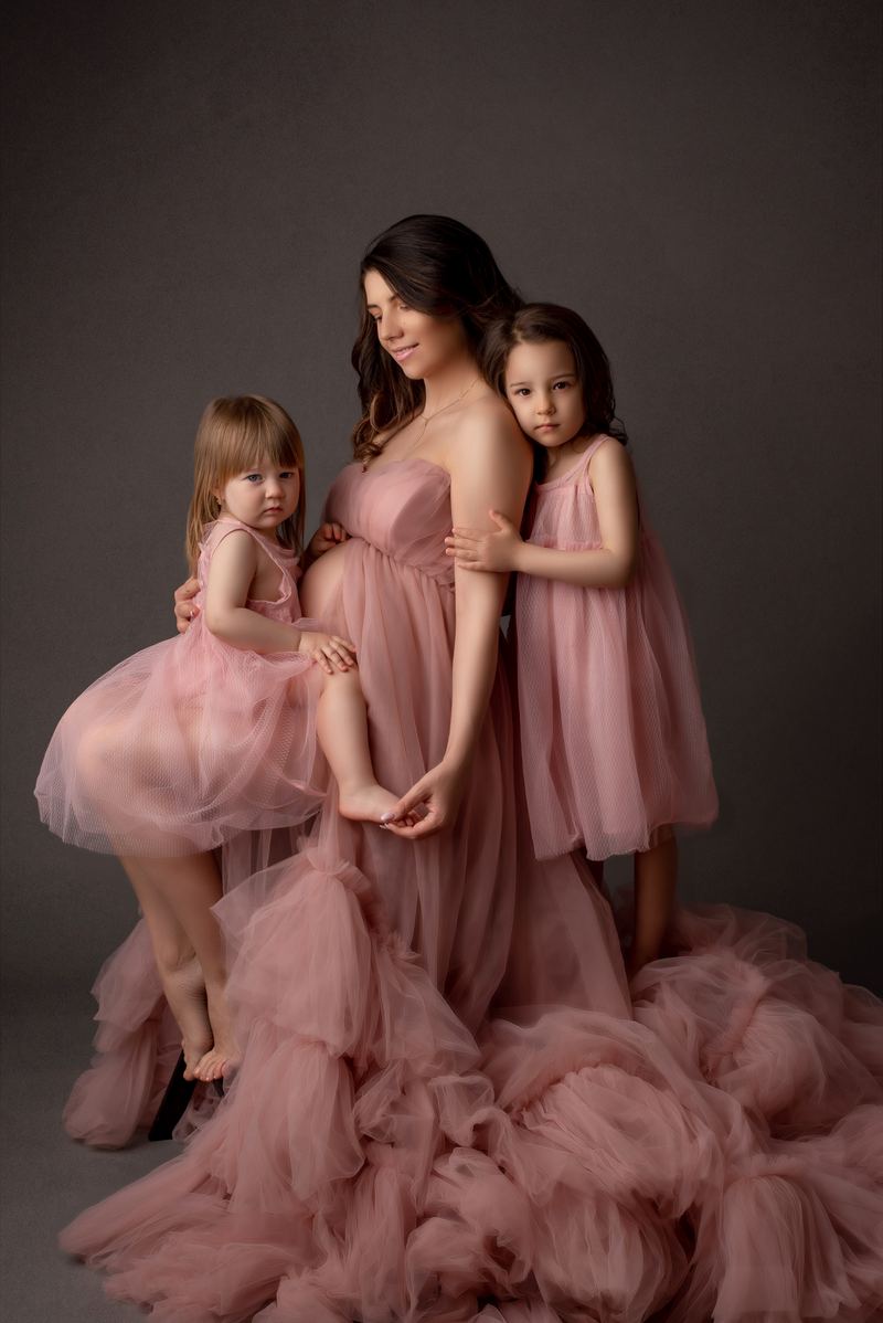 Maternity — photograph by Tina Genovia (75/102)