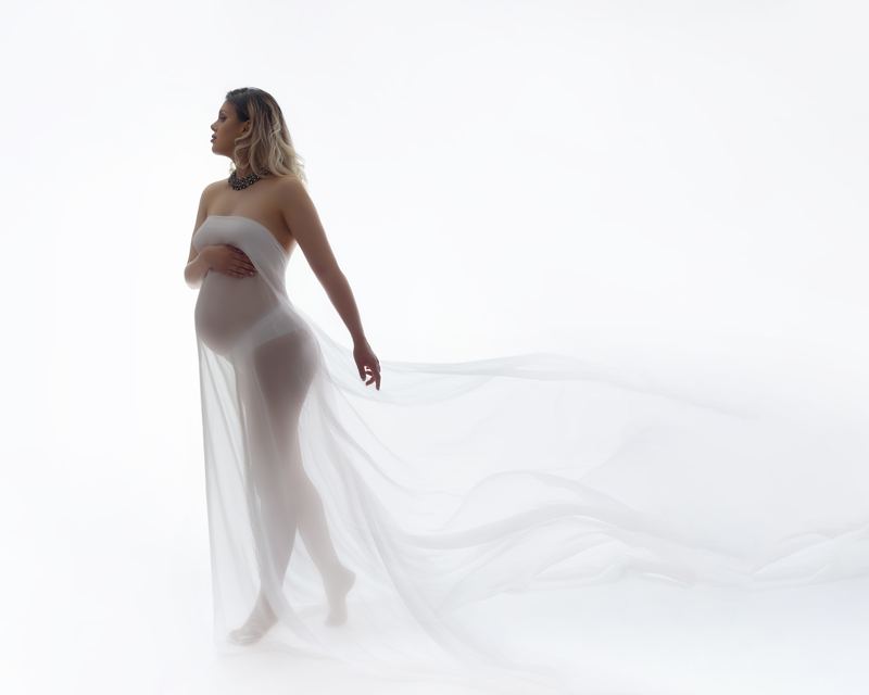 Maternity — photograph by Tina Genovia (95/102)